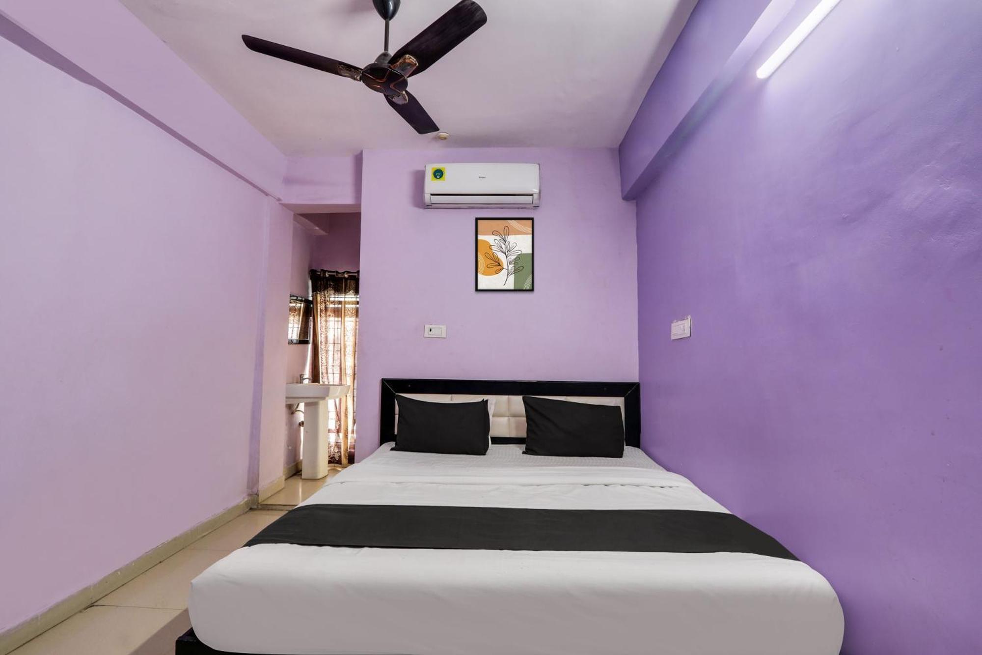 Hotel O Grand Hotel And Lodge Sangareddy Экстерьер фото
